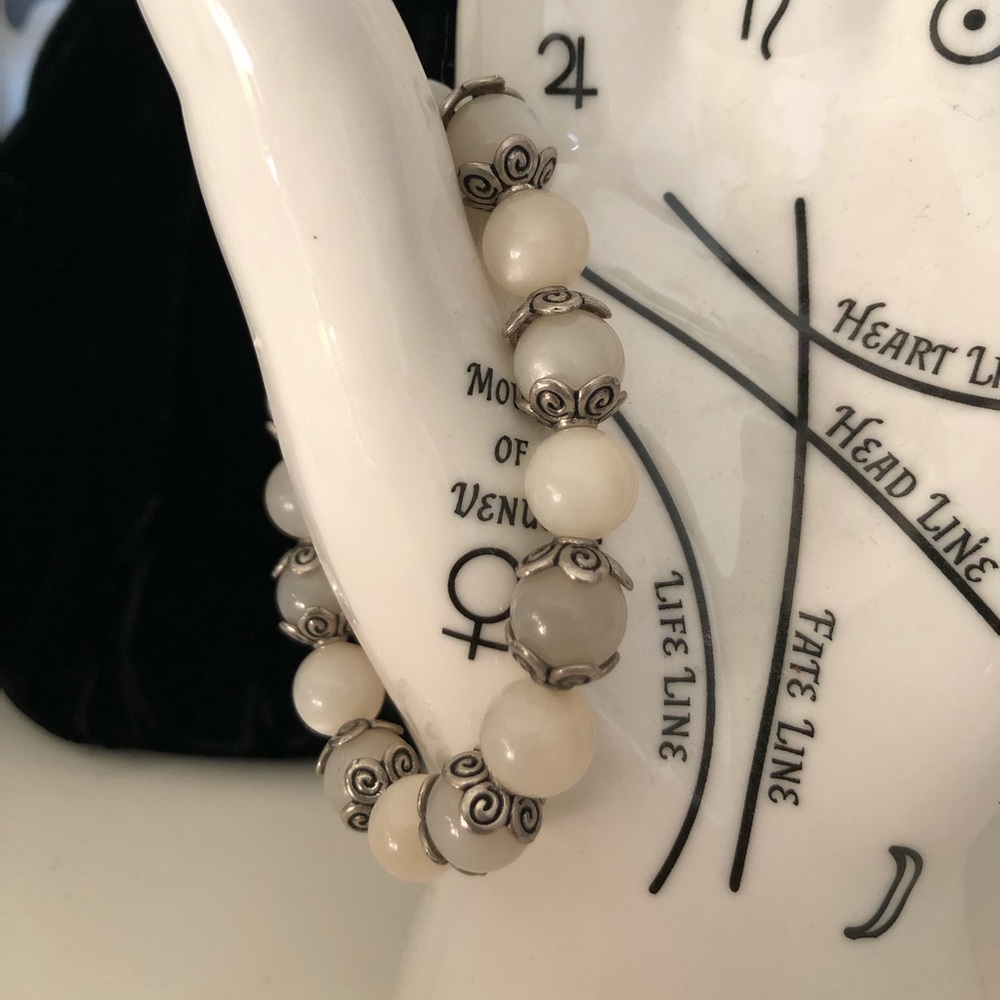 Moon 🌙 stone bracelet